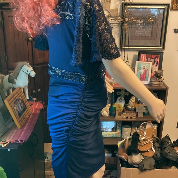 Kimi + Kai maternity dress size S - Picture 4 of 5